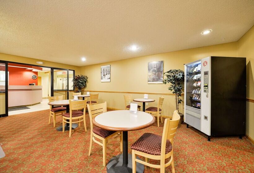 ホテル Americas Best Value Inn East Syracuse