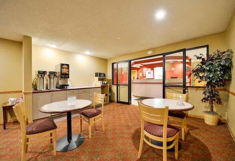 ホテル Americas Best Value Inn East Syracuse