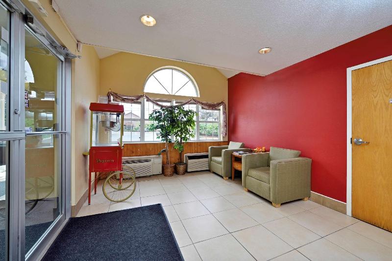 ホテル Americas Best Value Inn East Syracuse