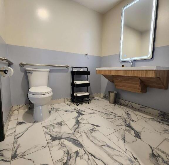 فندق Best Western Buffalo Inn & Suites