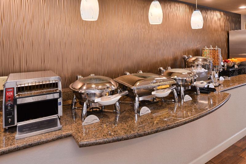 酒店 Best Western Plus Peak Vista Inn & Suites