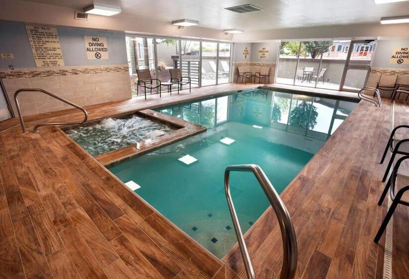 酒店 Best Western Plus Peak Vista Inn & Suites