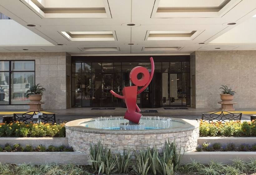 בית מלון כפרי Doubletree By Hilton Los Angeles  Norwalk