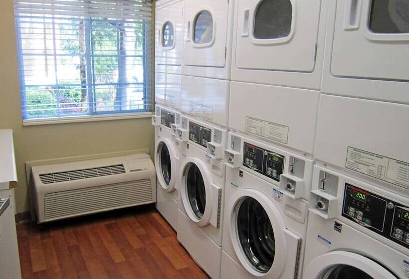 בית מלון כפרי Extended Stay America Select Suites   Orlando   Lake Mary   1040 Greenwood Blvd