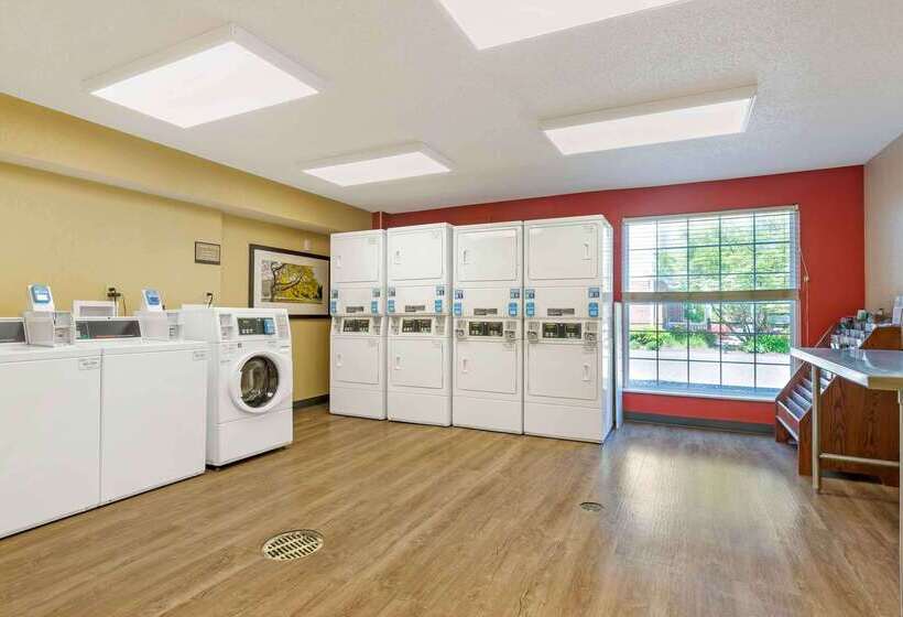 בית מלון כפרי Extended Stay America Suites  Boston  Peabody