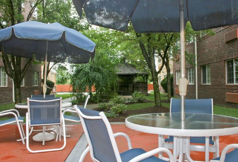 فندق Extended Stay America Select Suites   Providence   Airport