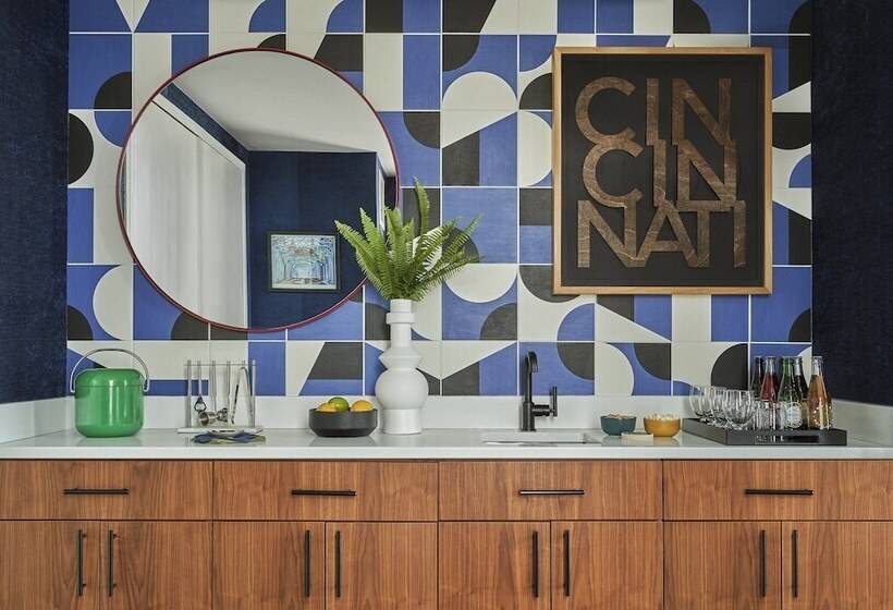 ホテル Graduate By Hilton Cincinnati