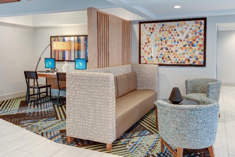 Szálloda Holiday Inn Express & Suites West Long Branch   Eatontown, An Ihg