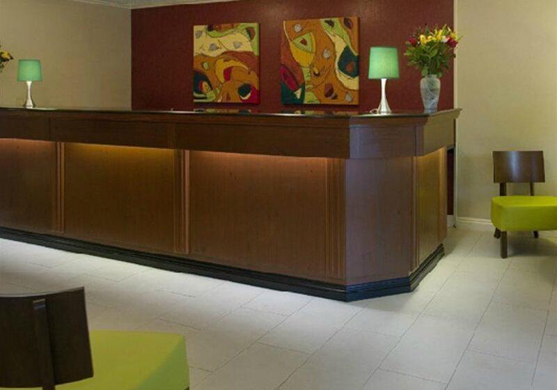 هتل Inn At Venice Beach