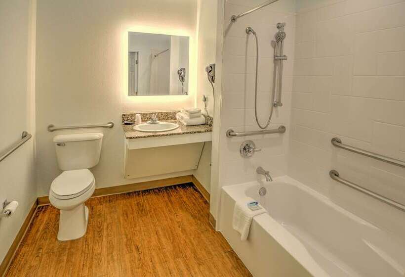 Leconte Hotel & Convention Center, Ascend Hotel Collection