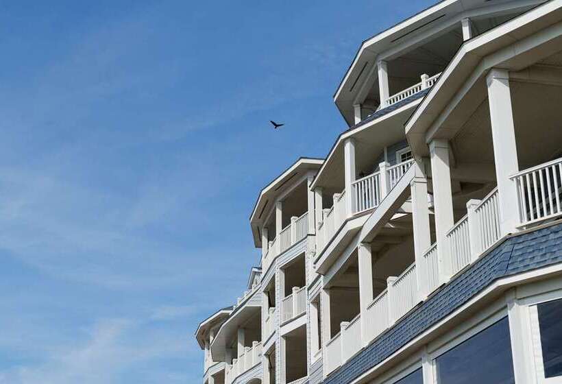 فندق Madison Beach