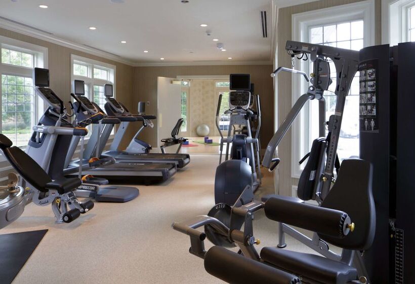 酒店 Madison Beach