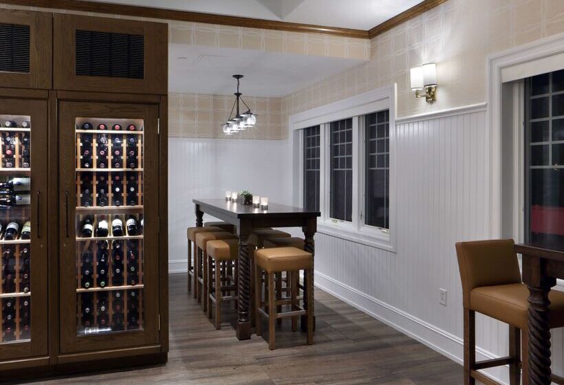 فندق Madison Beach