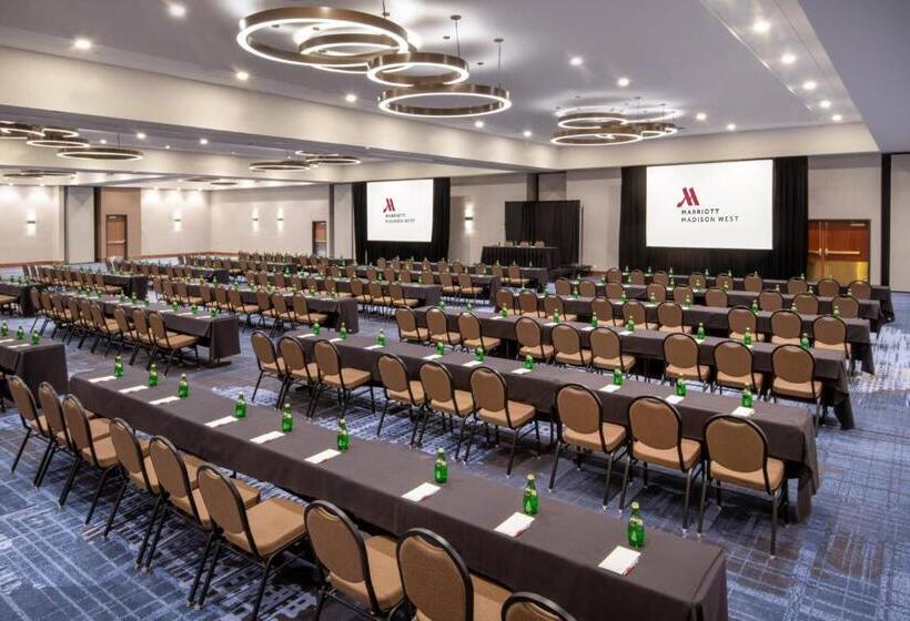 فندق Madison Marriott West