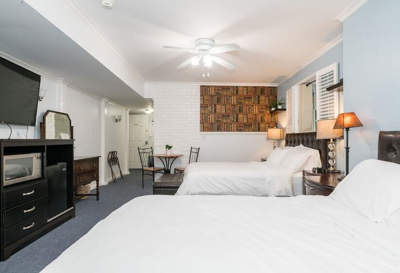 فندق Madison Street Inn B&b