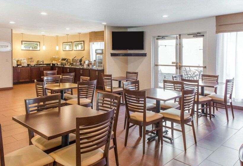 فندق Mainstay Suites Pittsburgh Airport