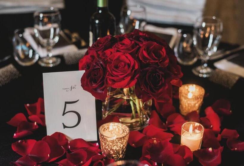 فندق Majestic Inn And Spa