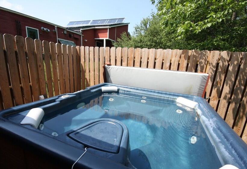 호텔 Maple Hill Farm Inn