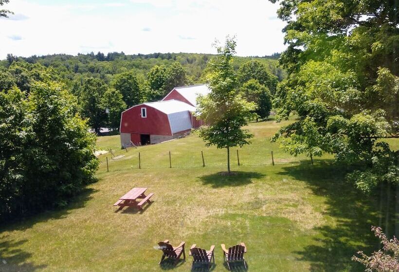 호텔 Maple Hill Farm Inn
