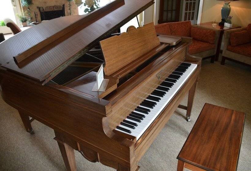 בית מלון כפרי Maplewood