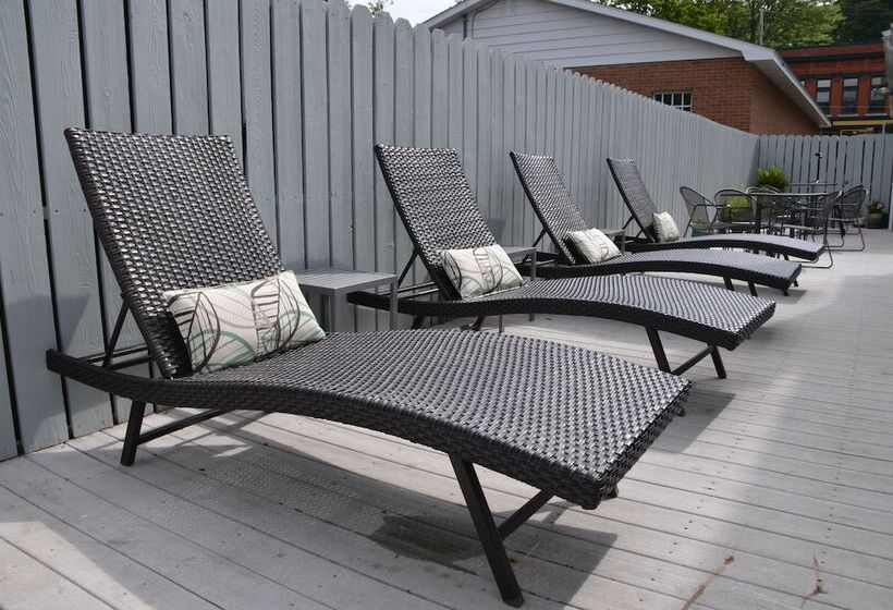 בית מלון כפרי Maplewood