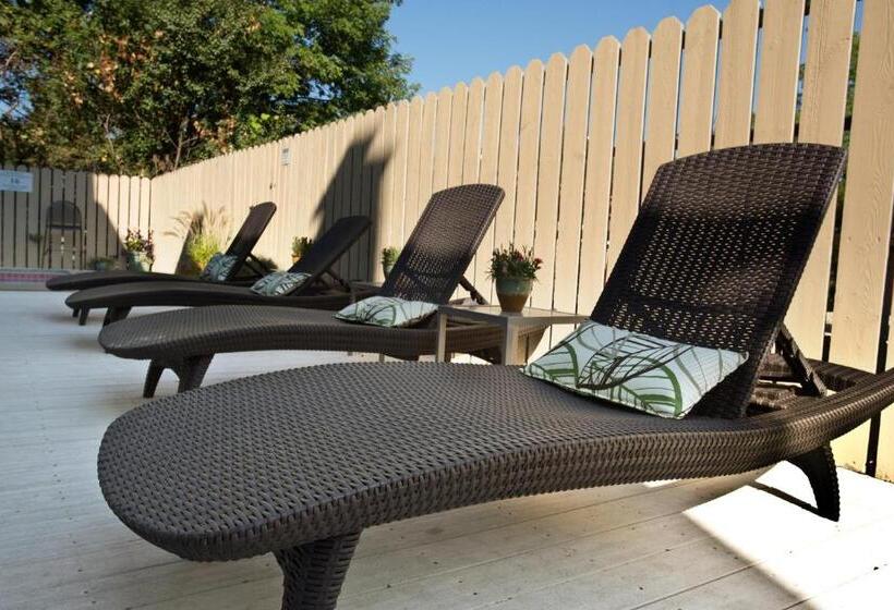 בית מלון כפרי Maplewood