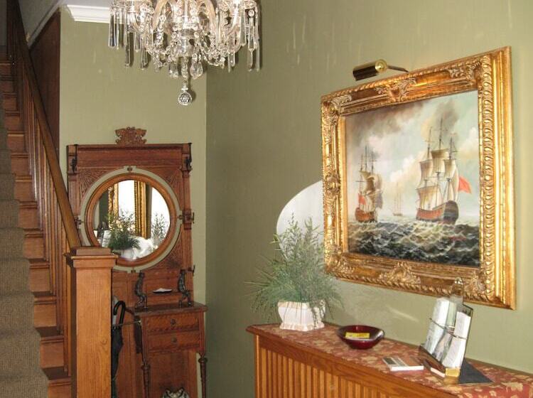 בית מלון כפרי Maplewood