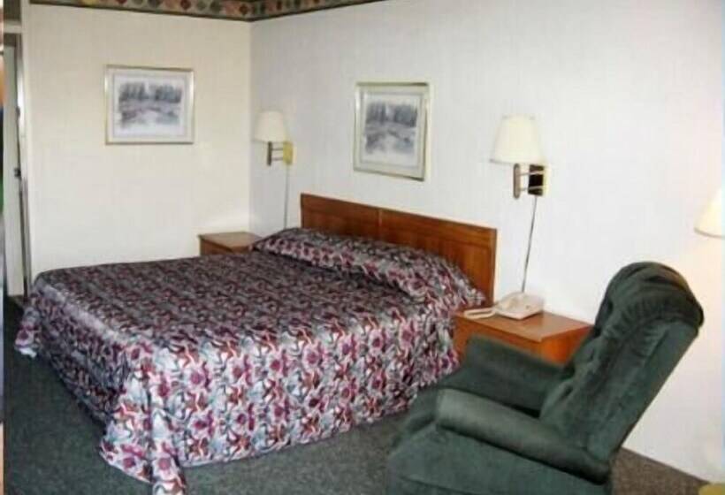 فندق Mariann Travel Inn Scottsburg