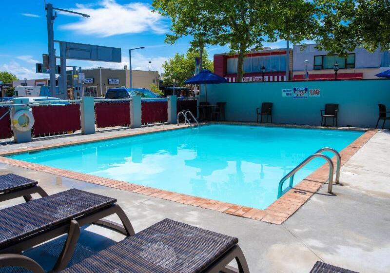 هتل Marjac Suites Virginia Beach Oceanfront