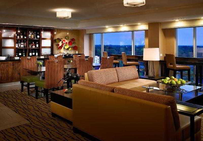 호텔 Marriott Louisville East