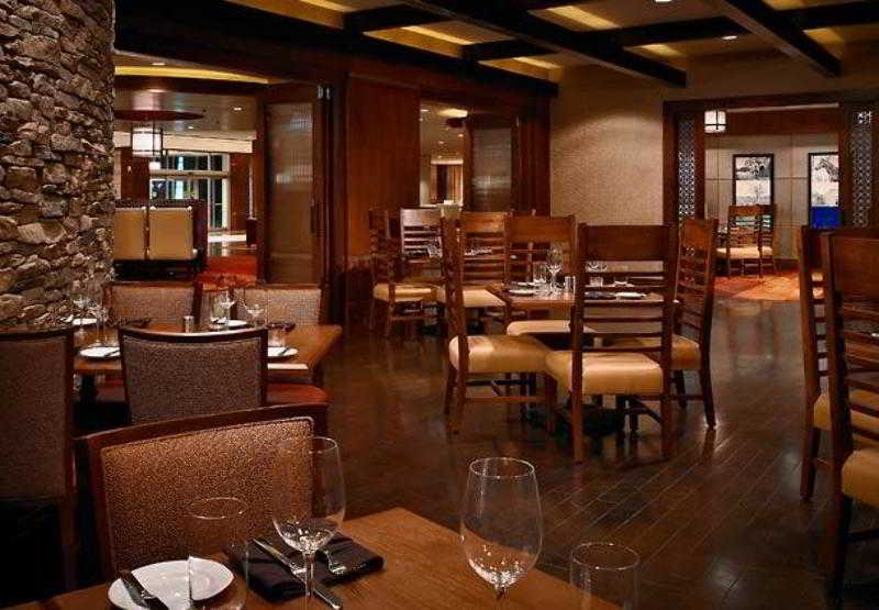 호텔 Marriott Louisville East