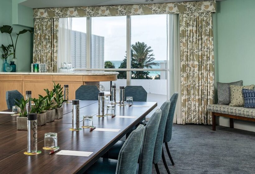בית מלון כפרי Marriott Stanton South Beach