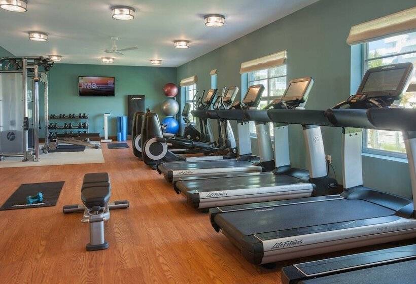 فندق Marriott Stanton South Beach