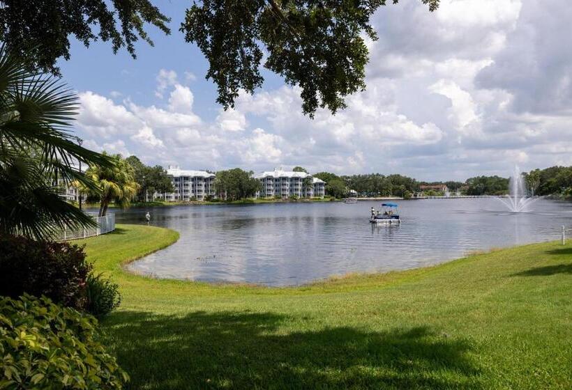 هتل Marriott's Cypress Harbour Villas