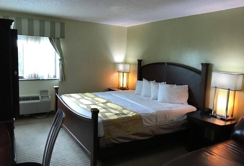 فندق Marvin S Garden Inn