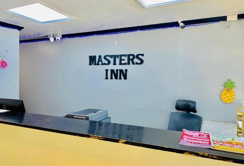 فندق Masters Inn
