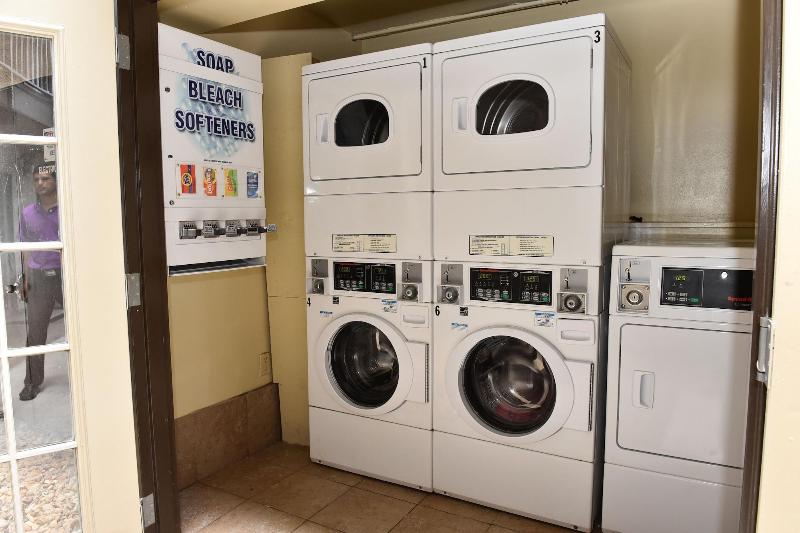 فندق Masters Inn Tucker