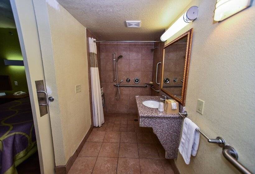 فندق Masters Inn Tucker