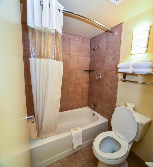 فندق Masters Inn Tucker