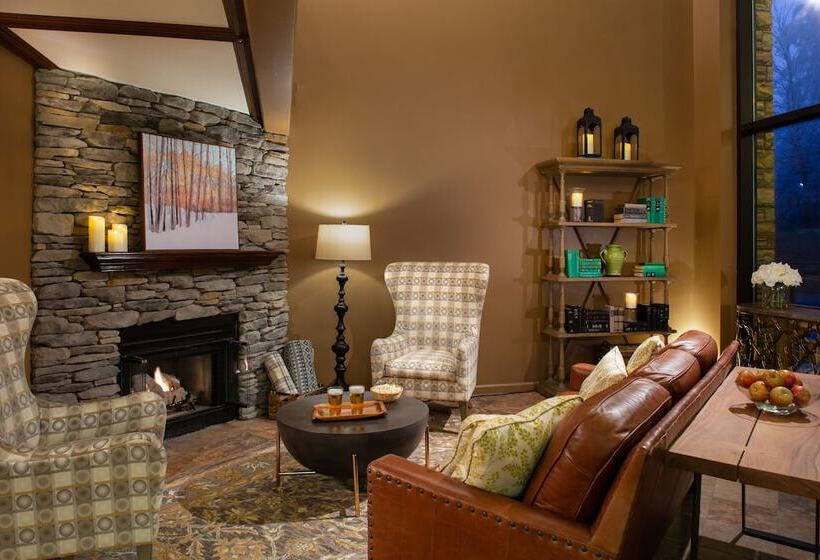 فندق Meadowbrook Inn