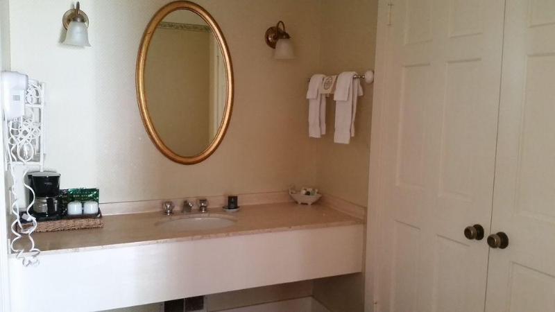 Mendocino Hotel & Garden