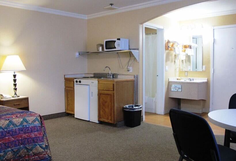 فندق Merrill Field Inn