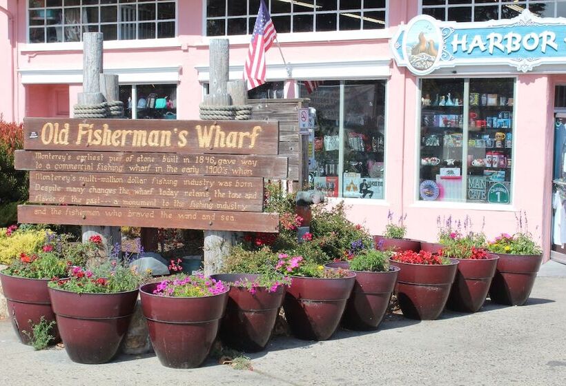 فندق Merritt House