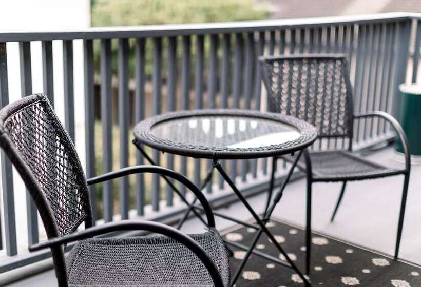 فندق Merritt House