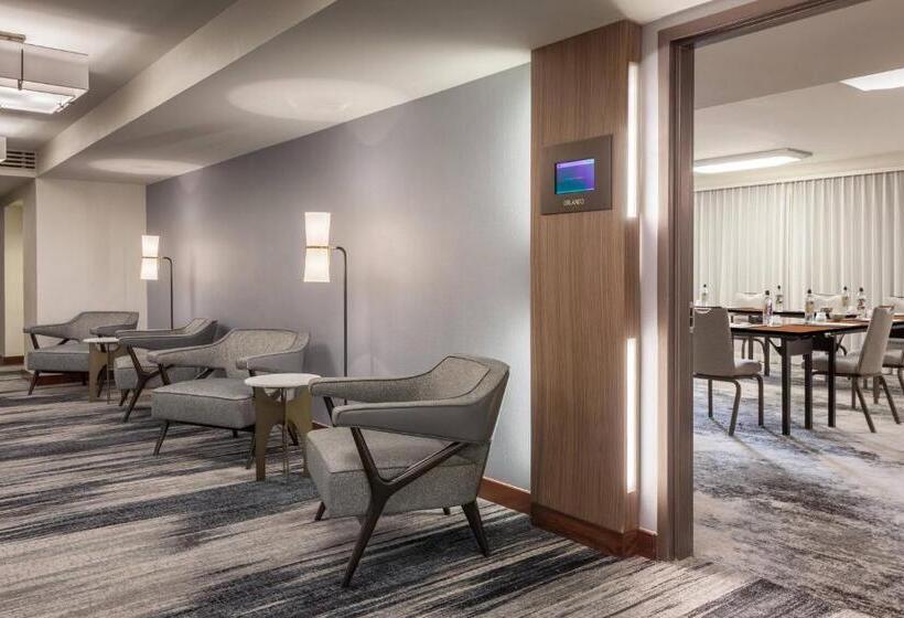 בית מלון כפרי Miami Airport Marriott