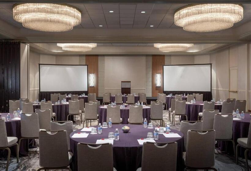 בית מלון כפרי Miami Airport Marriott