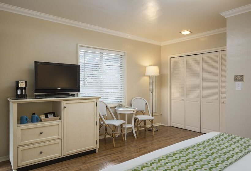 فندق Monte Verde Inn