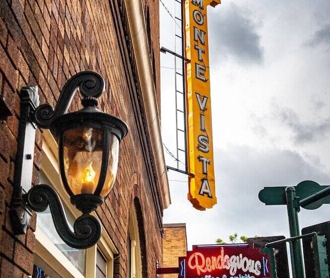 Отель Monte Vista