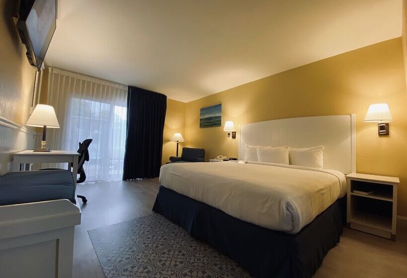 فندق Monterey Bay Lodge