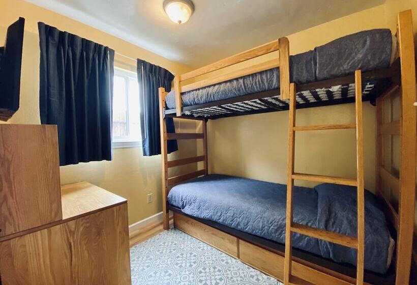 فندق Monterey Bay Lodge